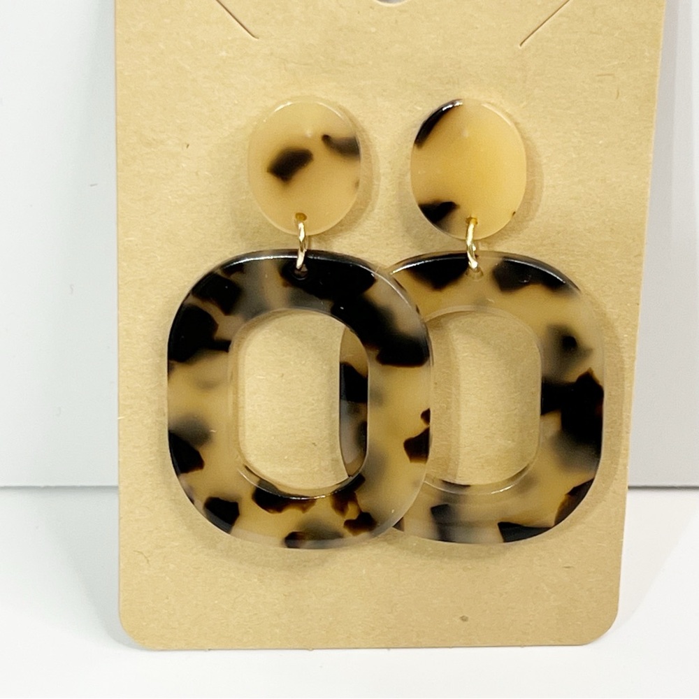 Tortoise Shell Statement Drop Earrings